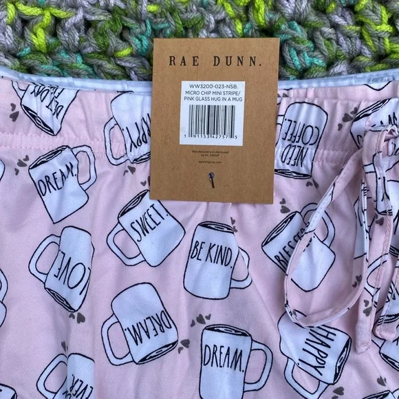 Rae Dunn shorts pack - Picture 3 of 4